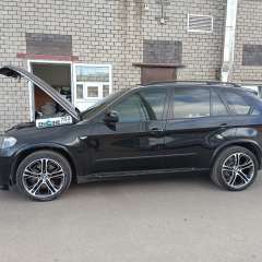 BMW X5 проходит водородную очистку двигателя
