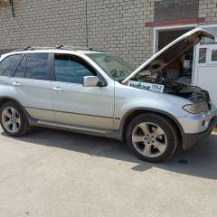 BMW X5 проходит водородную очистку двигателя