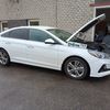 Hyundai Elantra проходит водородную очистку двигателя