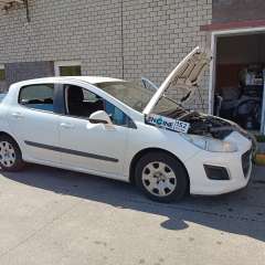 Peugeot 308  проходит водородную очистку двигателя