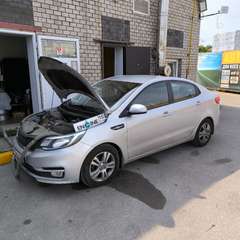 Kia Rio проходит водородную очистку двигателя