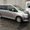 Nissan Serena проходит водородную очистку двигателя