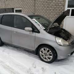 Honda Jazz на водородной очистке двигателя в компании ВОДОРОДОФФ (ранее Водород+ НН) Honda Jazz проходит водородную очистку двигателя