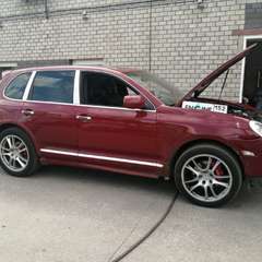 Porsche Cayenne проходит водородную очистку двигателя