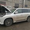 Lexus LX570 проходит водородную очистку двигателя