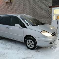 Citroen C8 проходит водородную очистку двигателя