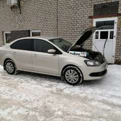 Volkswagen Polo проходит водородную очистку двигателя