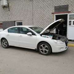 Peugeot 506 проходит водородную очистку двигателя