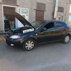 Chevrolet Lacetti проходит водородную очистку двигателя